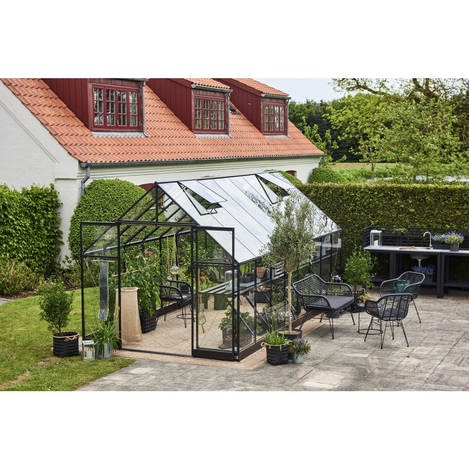 Halls Qube+ 816 13,0 m2 sort drivhus