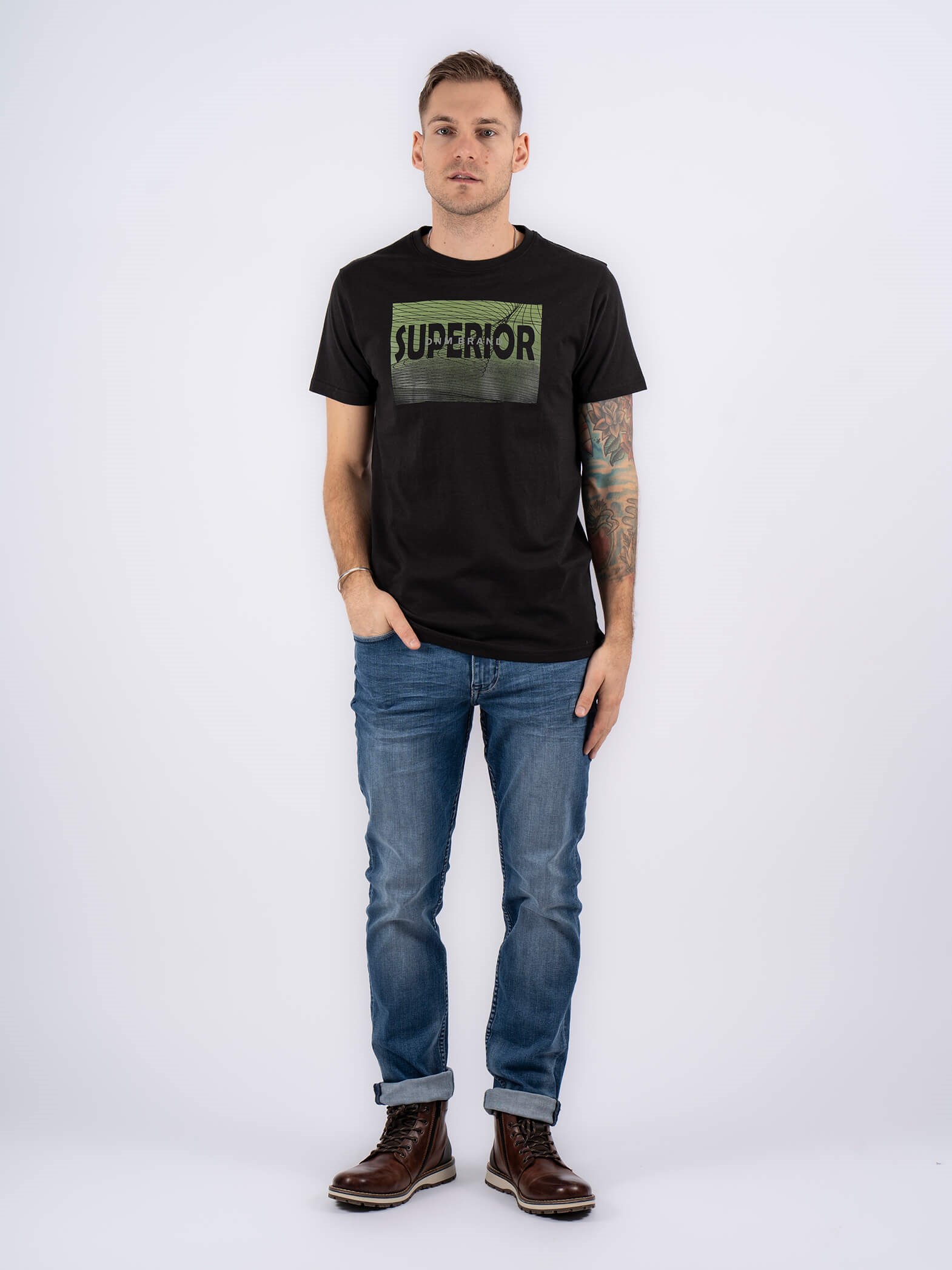 Marcus Tore T-shirt med print i sort - Str. M