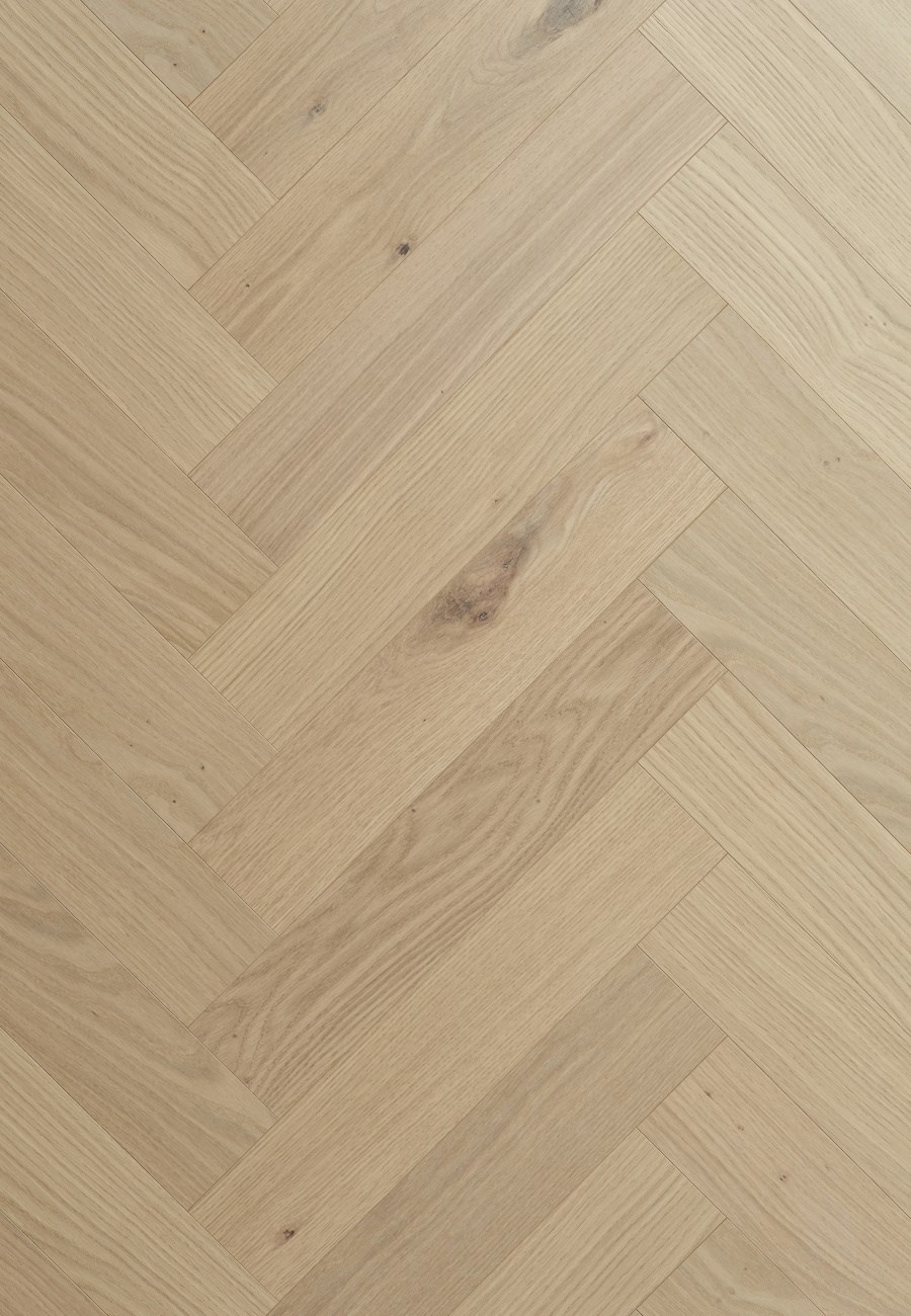 Moland Super Eg Herringbone Brisbane White Oak venstre - UV-hvid matlak